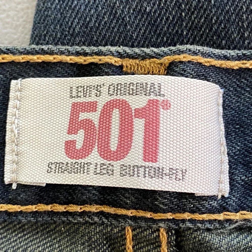 Levis Mens 501 Jeans 36x30 Dark Blue Denim Button Fly Straight Leg 100% Cotton
